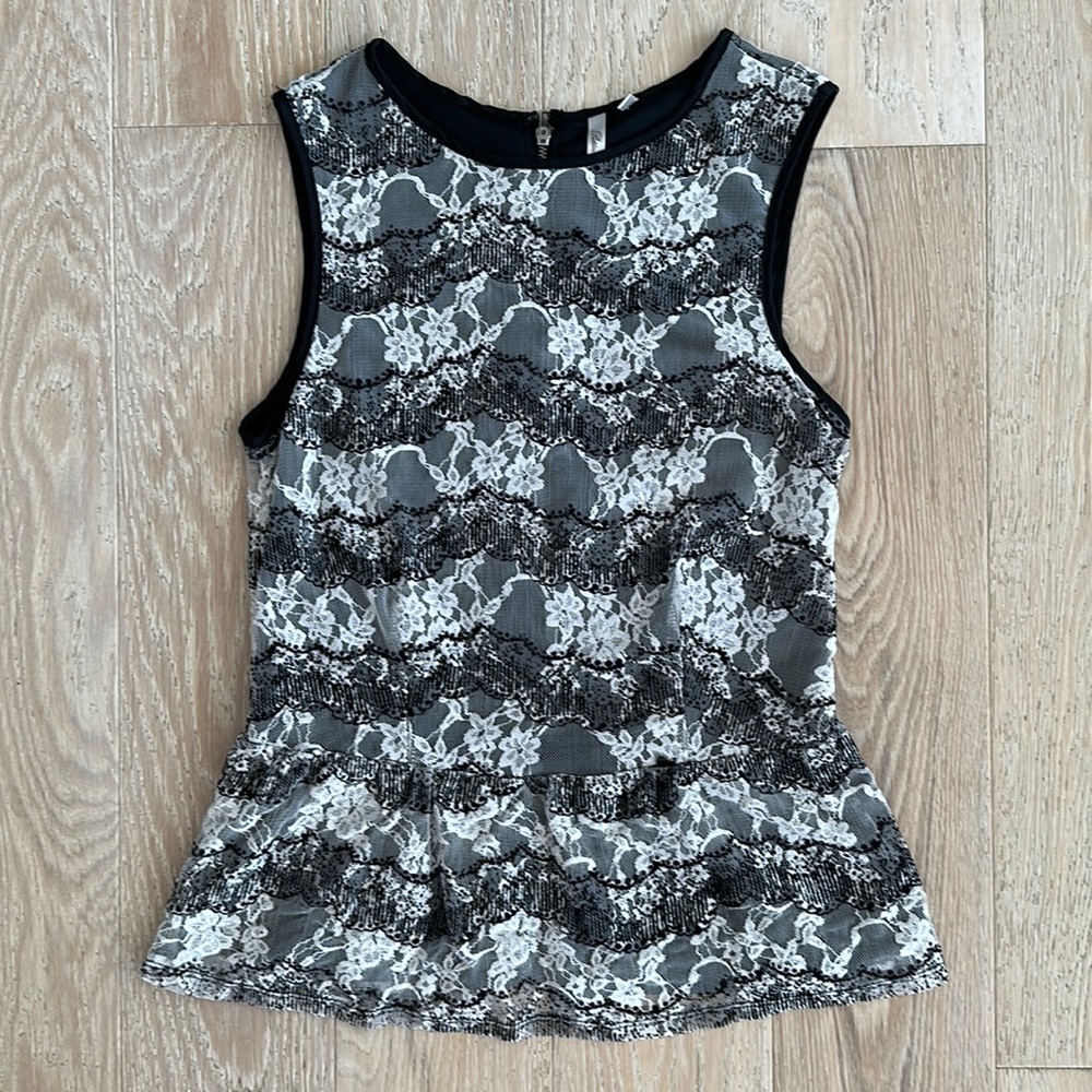 Petticoat Alley peplum lace top